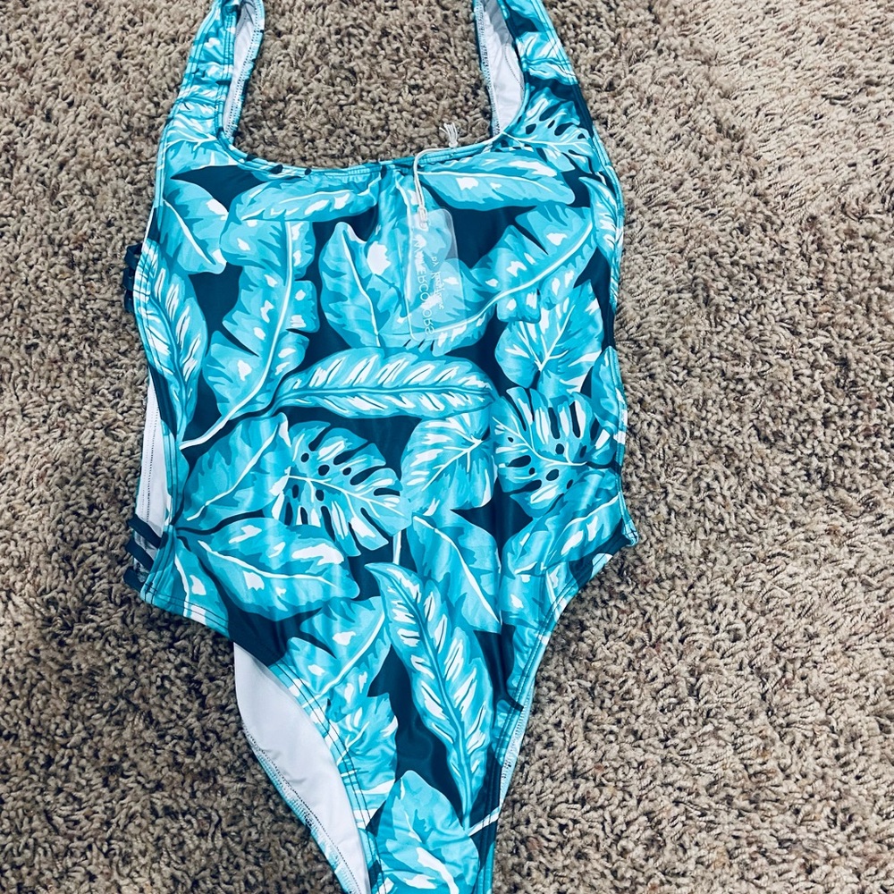 NWT Kenny Flowers Blue and White One Piece Swimsuit size M